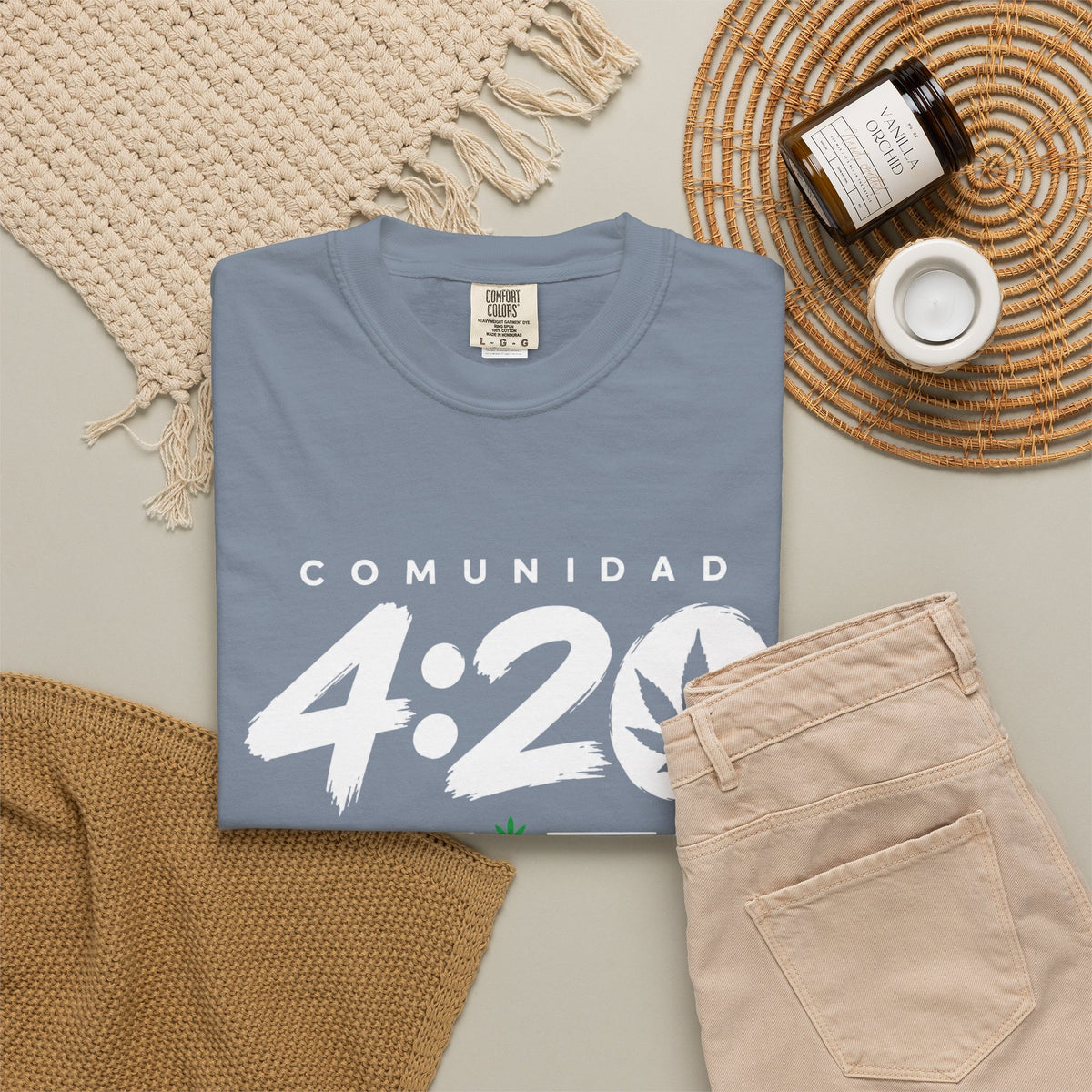 Comunidad 4:20 Graphic T-Shirt — Cannabis Leaf Tee