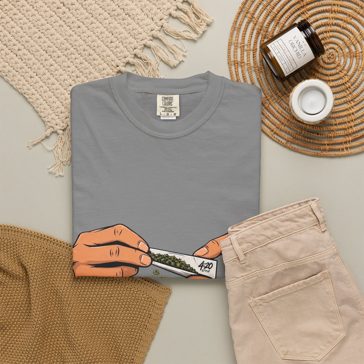 Rolling Joint Graphic T-Shirt — "Fumo y Olvido" 4:20 Streetwear