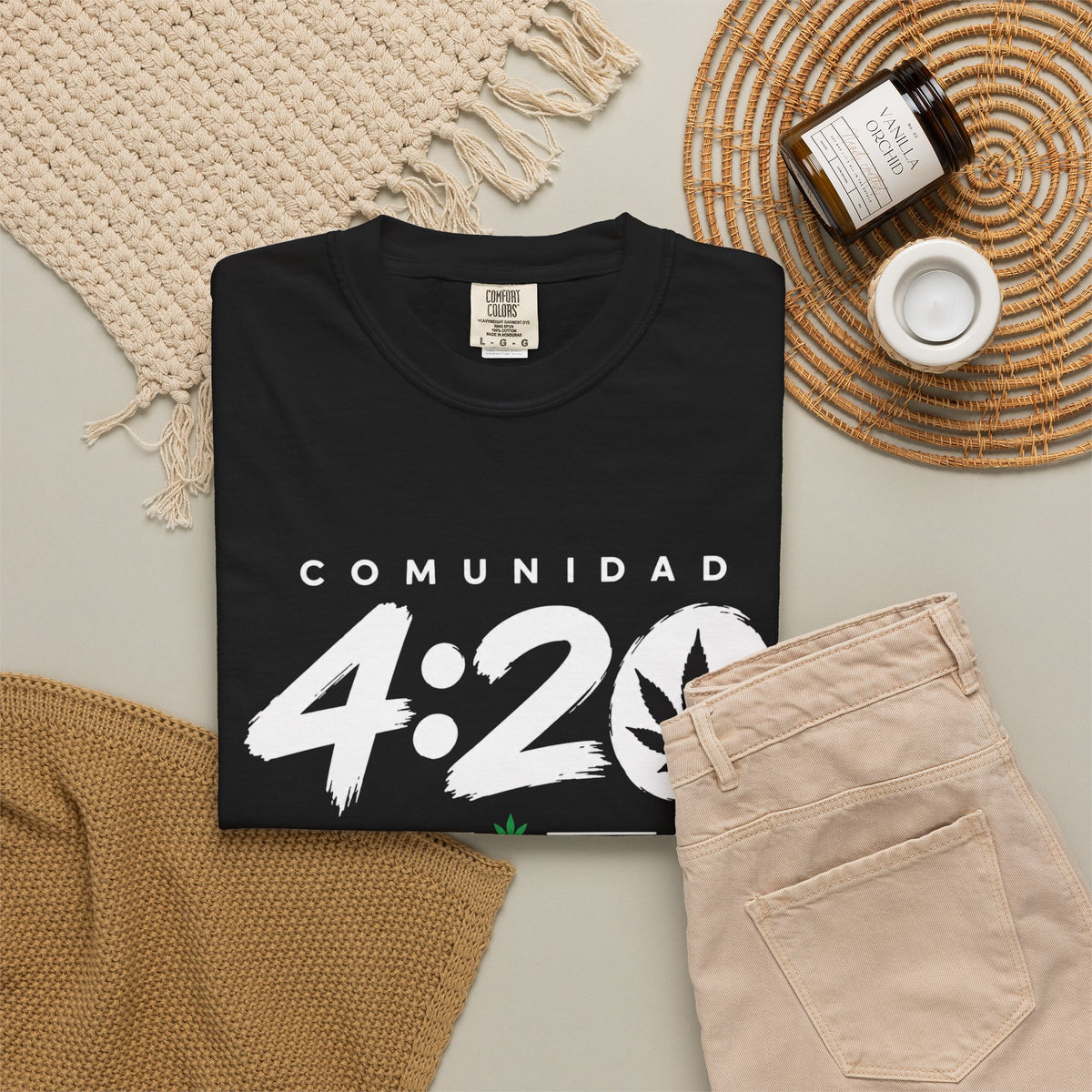 Comunidad 4:20 Graphic T-Shirt — Cannabis Leaf Tee