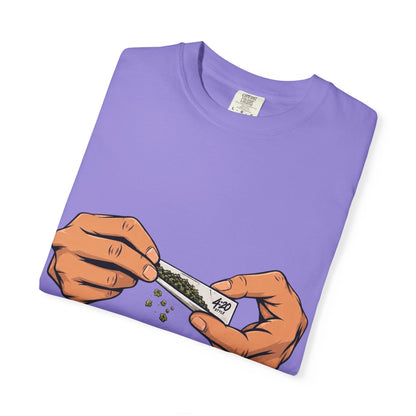 Rolling Joint Graphic T-Shirt — "Fumo y Olvido" 4:20 Streetwear